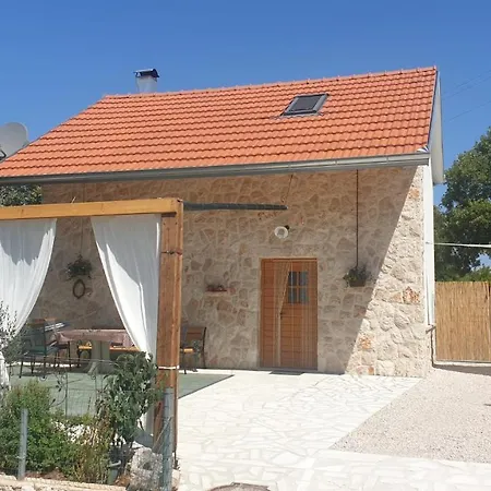 Vintage Kuzina Holiday home